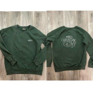 United by Blue Mountains Are Calling Sweater Crewneck Sweater Green Size Large